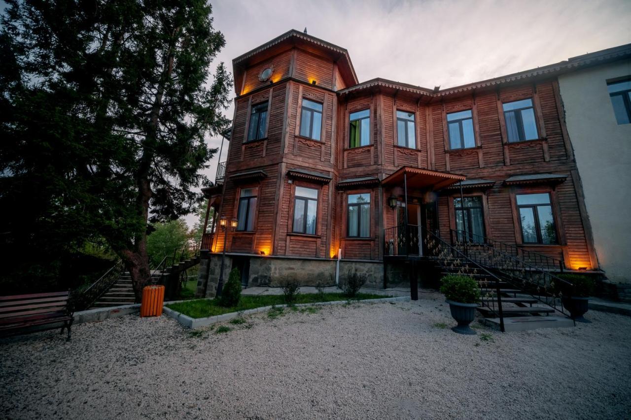 The Residence Hotel & Cottages Kojori Exterior photo