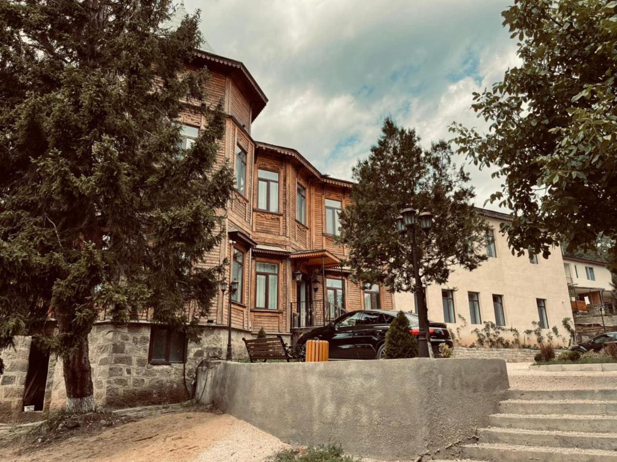 The Residence Hotel & Cottages Kojori Exterior photo